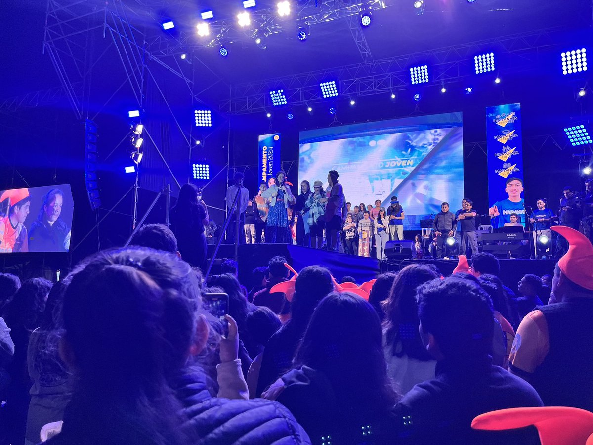 AdventistasANoP's tweet photo. ✨El Campamento #MARANATA estuvo lleno de momentos especiales, en los que 8 jóvenes eligieron entregar sus vidas a Jesús a través del bautismo.🫶🏻🙏🏻 #RID #NuevasGeneraciones https://t.co/vDUCEOEcqn