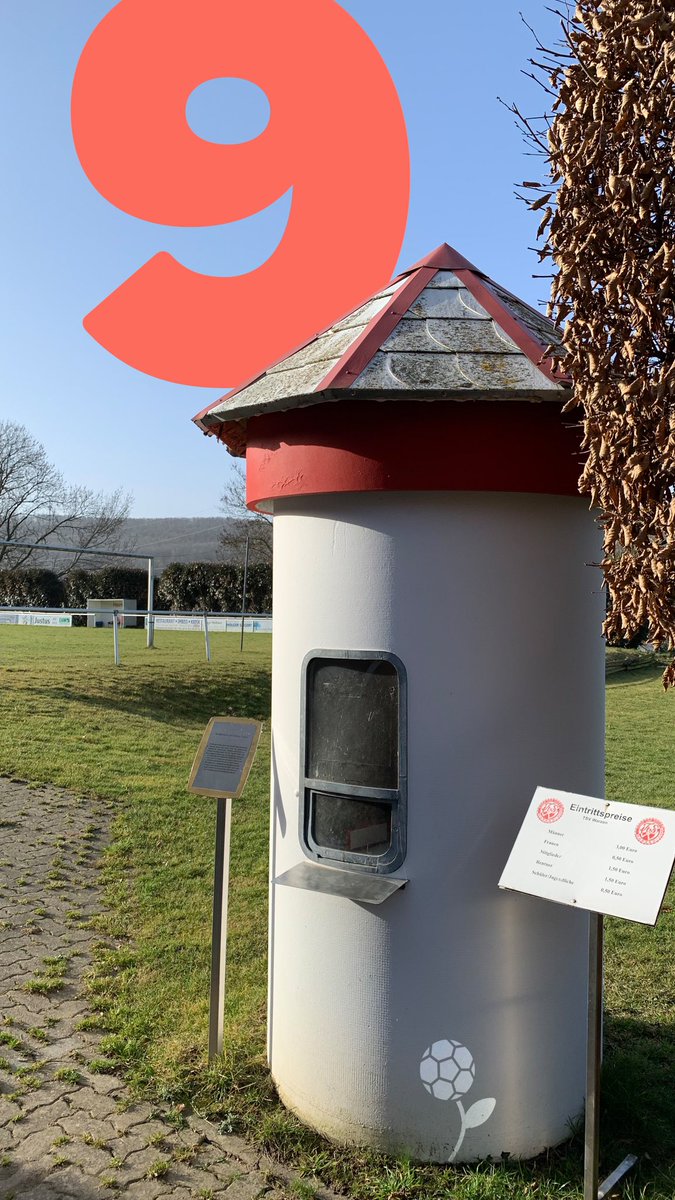 Trauer_Fussball's tweet photo. Unterwegs im Advent - in memory of Graham
#TicketBooth https://t.co/GKjHBBcami