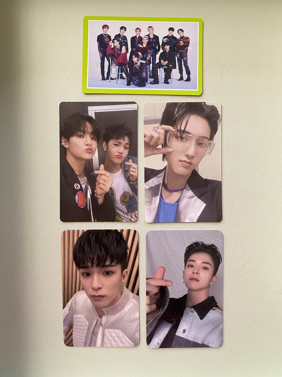 hikunsbasket's tweet photo. hello, inch check po! will sell for 50-100 ea na lang except jihoon type c, asahi set, and tbz sg ^^ super duper sale since i’m quitting na :(( https://t.co/RPizLvHkSk