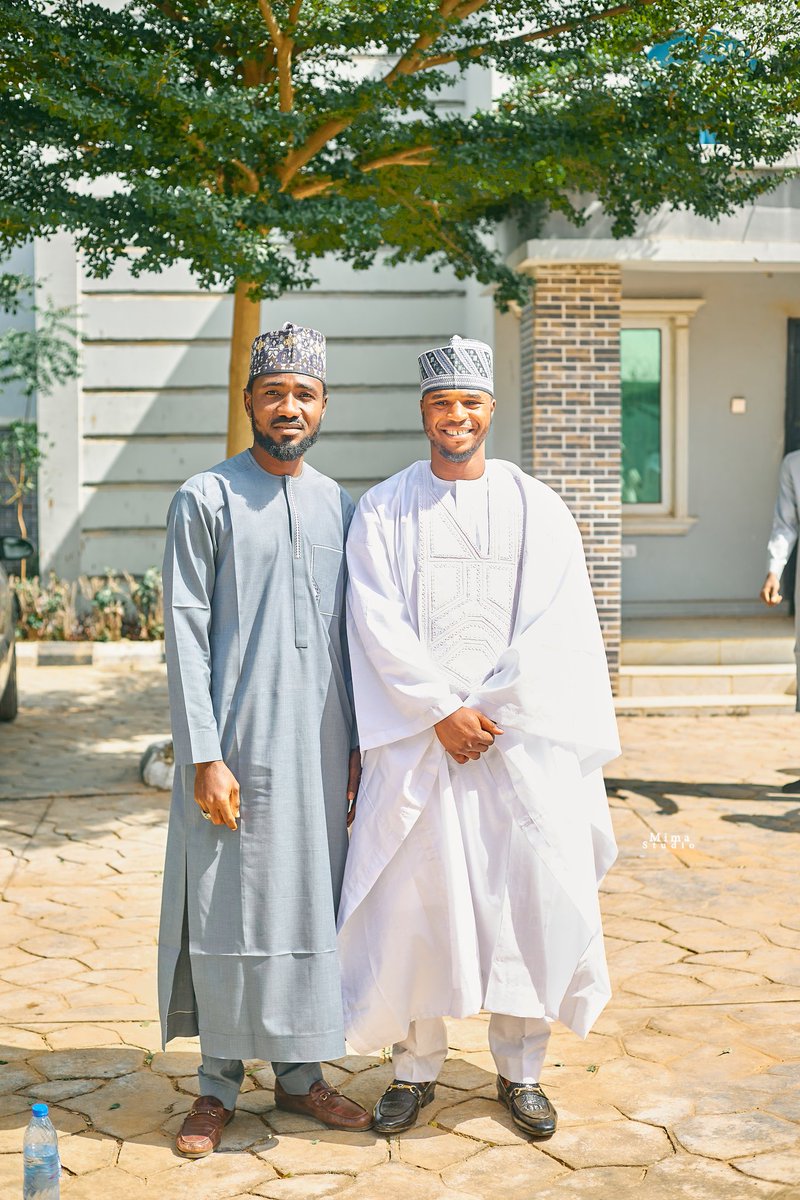 aghangee's tweet photo. Ahmad Abdulrashid Chindo muna taya ka murna a Auren ka Allah Ubangiji yasaka Al'barka ya bayar da zuru'a mai Al'barka. https://t.co/ocGJRHefbg