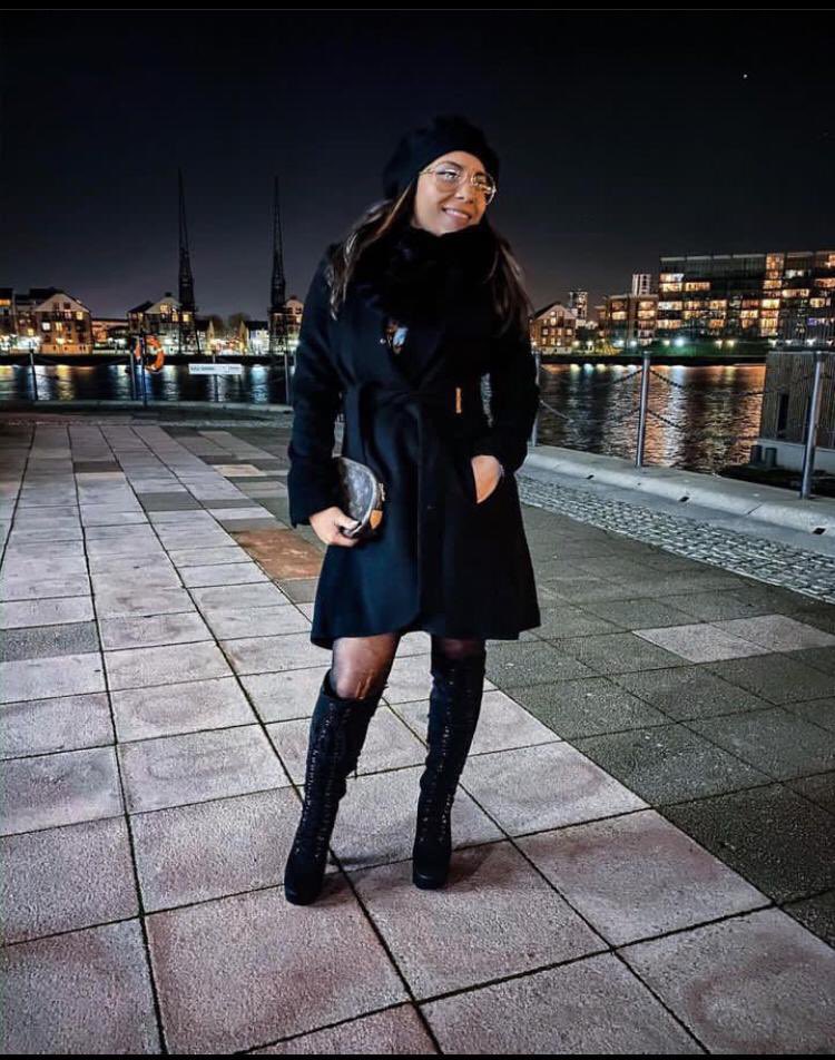 CreaderSmith's tweet image. If you can't invest in your self then you are not worth of yourself.
Make a money from bitcion investment and live your dream life.