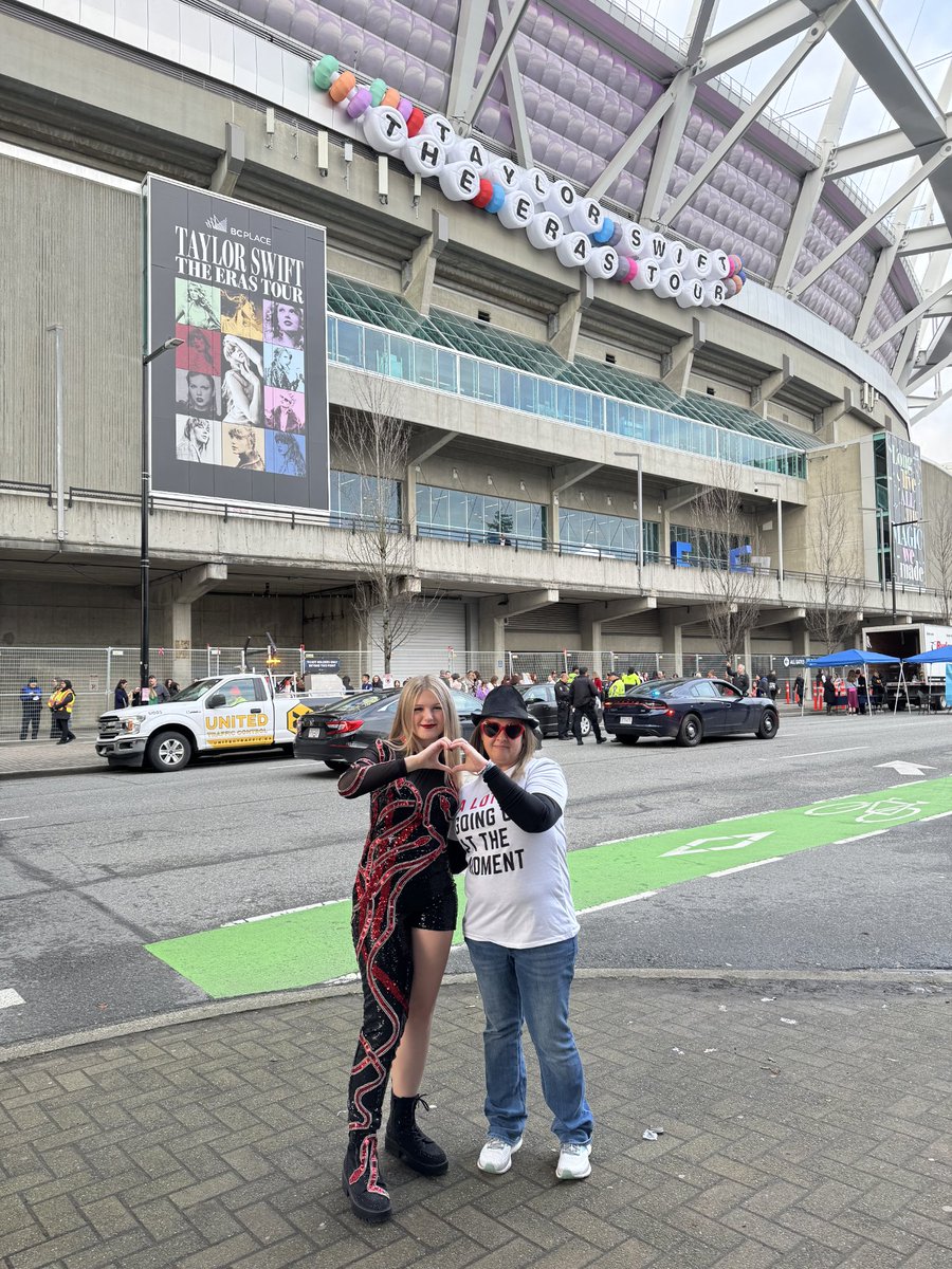 sheranjem's tweet photo. A Lot going on at the moment but we're SO ready for it!!! #VancouverTSTheErasTour #TSTheErasTour @taylornation13 https://t.co/TiOLLfmz0z
