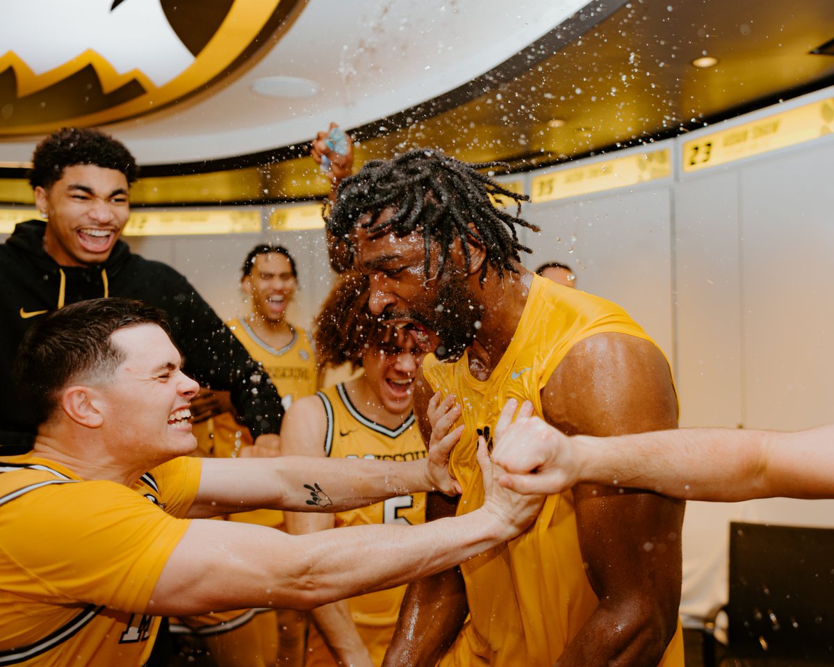 Moments you'll never forget

#MIZ 🐯