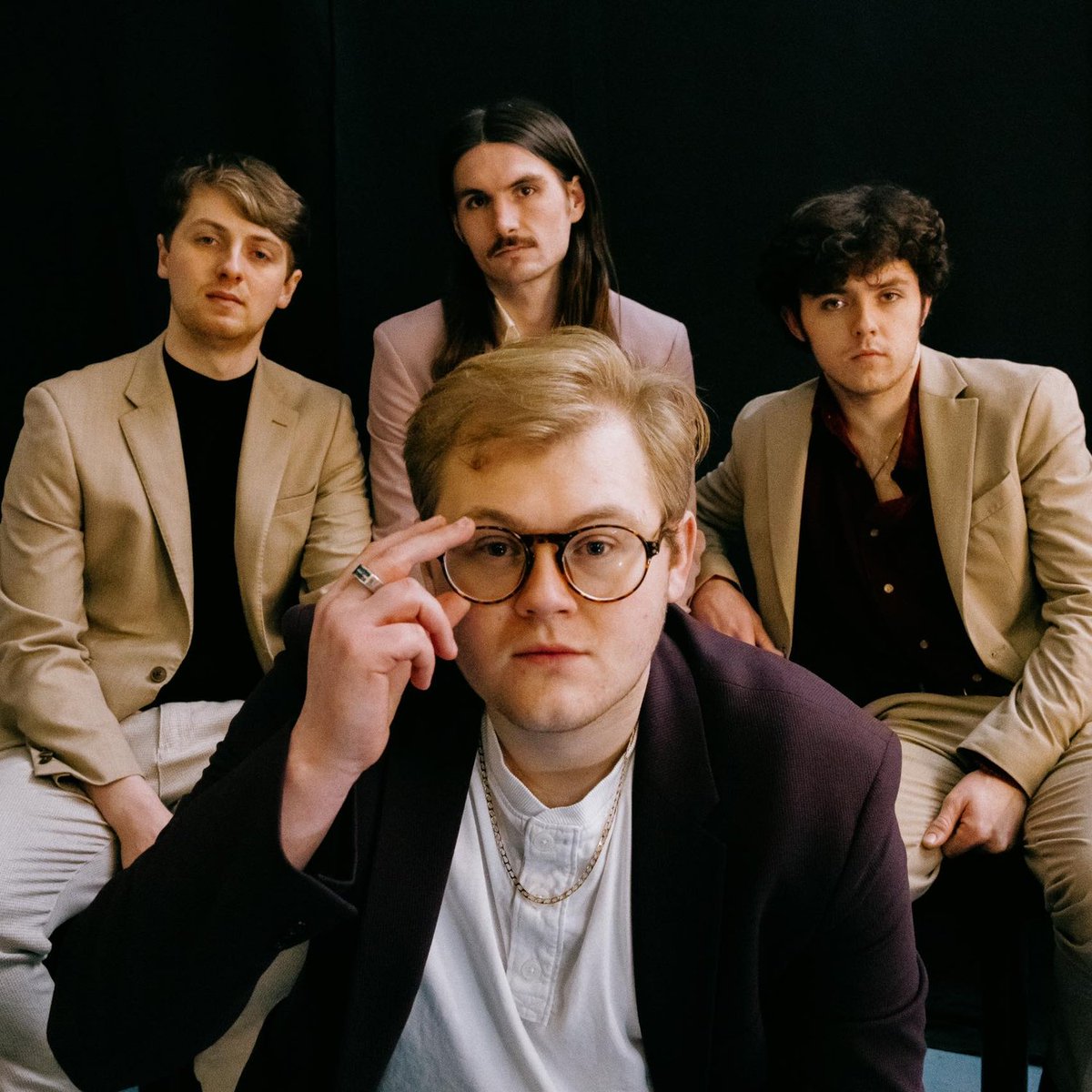 Here is a great sounding indie band from England. The Lathums and the music video for their song, Long Shadows is here: theindies.com/2024/12/the-la…

<a href="/TheLathums/">THE LATHUMS</a> #TheLathums #LongShadows #TheIndies