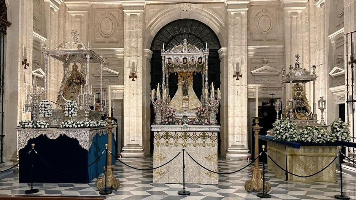 ¿Veis la más pequeñita de la derecha? Pues la ha liado parda en #Sevilla, ha llegado al corazón de los sevillanos. #Setefilla #MagnaSevilla #MagnaSevilla24 #Loradelrio