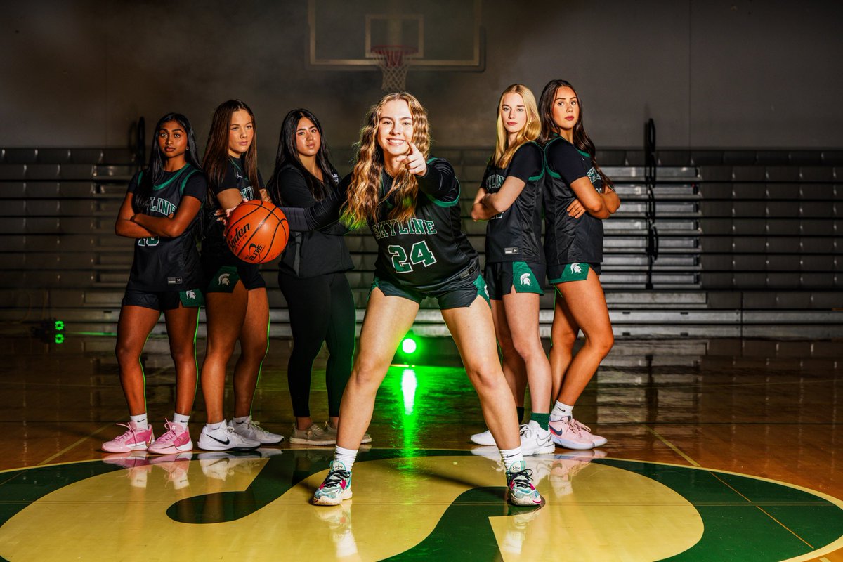 Another fun picture day! Excited for my last season as a Spartan with my teammates.