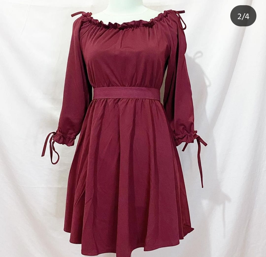 mortaliuf's tweet image. hai yang nyari dress aku ada masih mulus. yang coklat sm item putih masih baru yg lain cuma dipake beberapa jam buat konten aja. ayo take 🥹