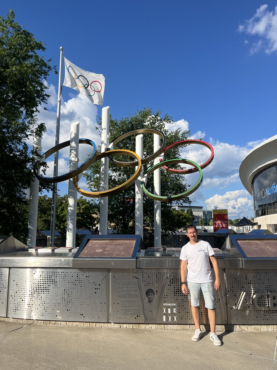 Platanico's tweet photo. “Hay que entender los Juegos Olímpicos como un medio y no únicamente como un fin” #ParqueOlímpico #Montreal #Canadá 🏅🇨🇦 https://t.co/49ihNTSSa7