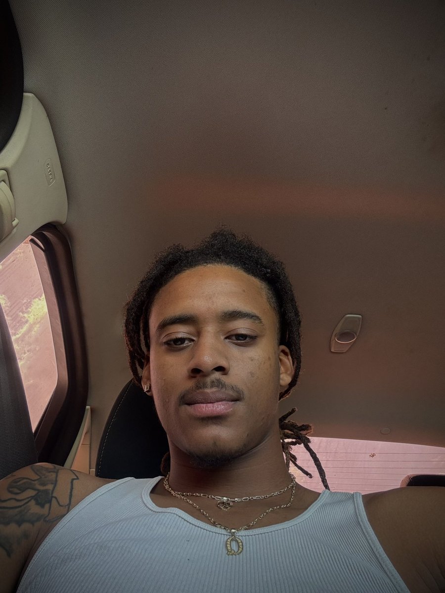 WatchYaHoeMane's tweet photo. Haven’t showed my face inna while 💫🤗 https://t.co/jb8GdA7bR7