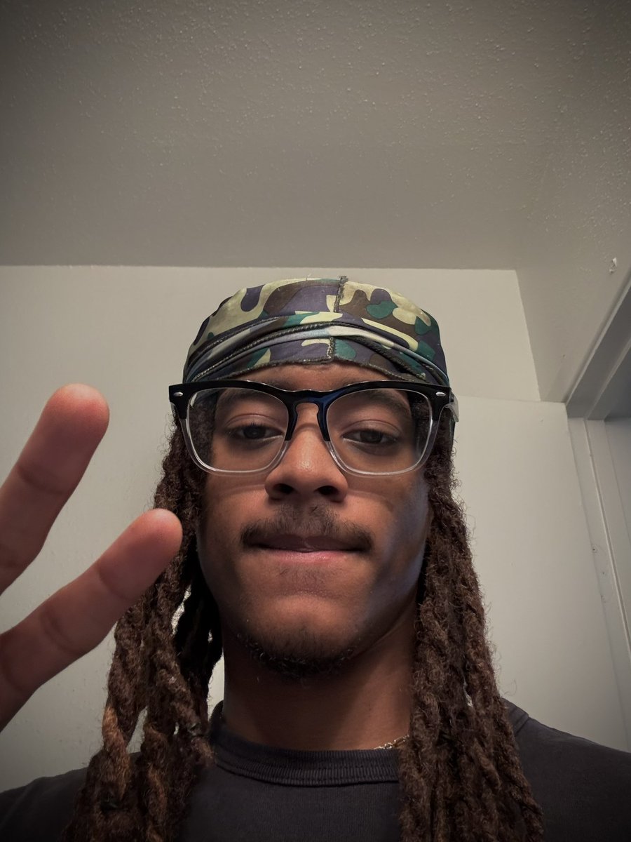 WatchYaHoeMane's tweet photo. Haven’t showed my face inna while 💫🤗 https://t.co/jb8GdA7bR7