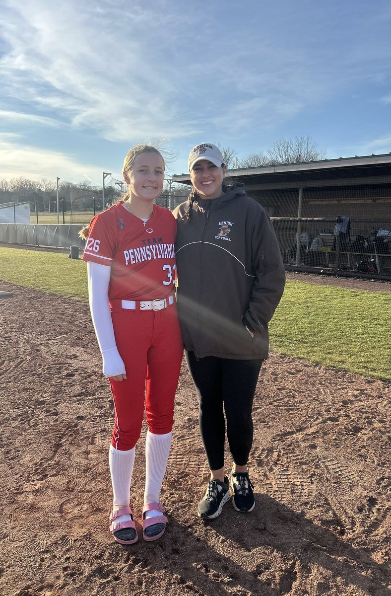 Kellymorr33's tweet photo. I had a great time at the @Lehighsoftball camp today! Thank you to all of the coaches and players who made it such a great day with very valuable instruction. @frantro1942 @teampafastpitch @TPAKowalski https://t.co/16Nv8xFU35