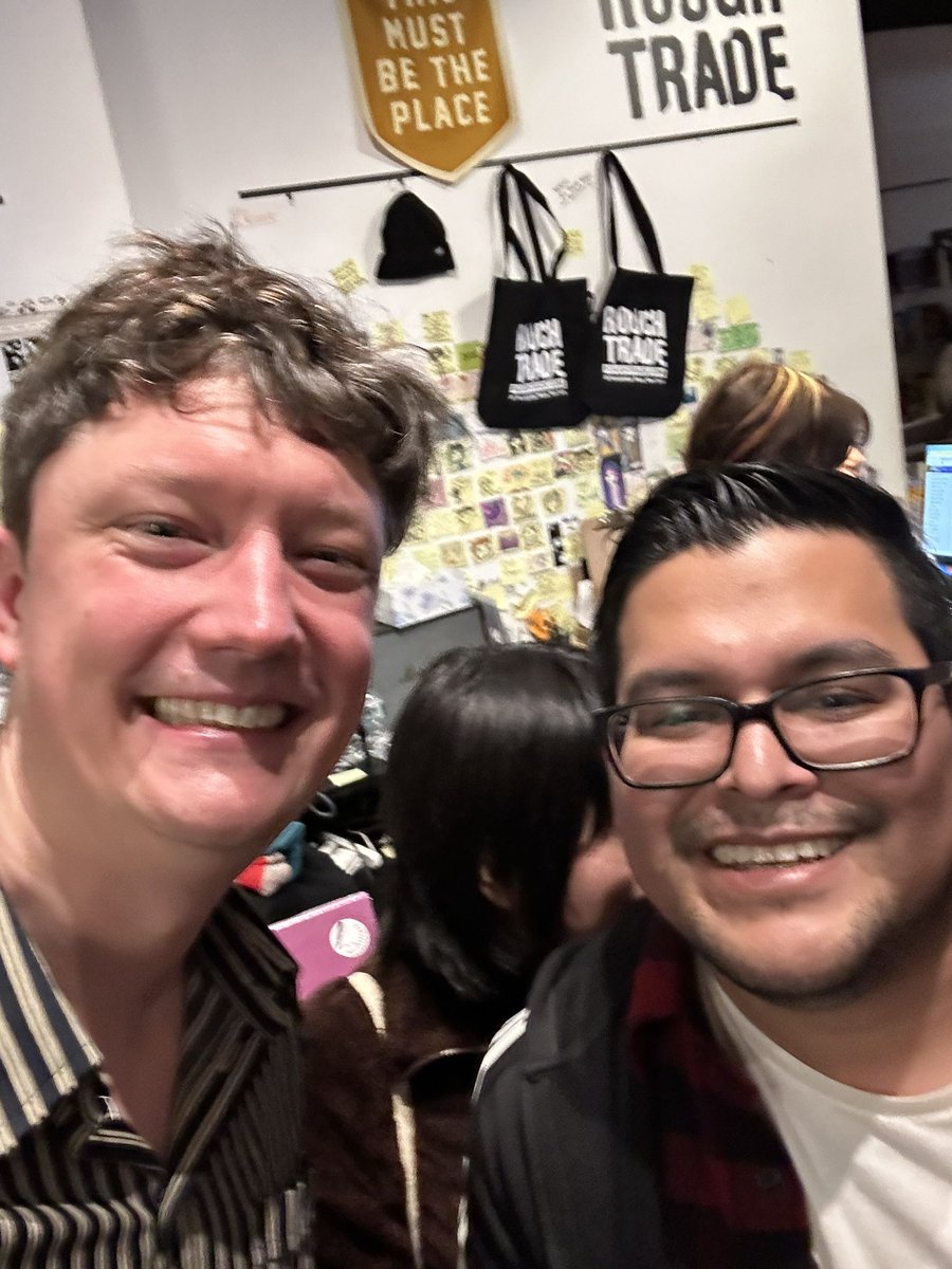 George D tweet media