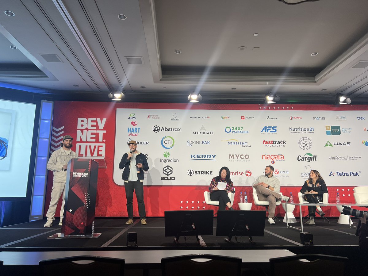 BevNET's tweet image. Tequio Tequila Cocktails kicking off the Cocktail Showdown!

Watch live: bevnet.com/livestream/bev…

#bevnetlive #cocktailshowdown #pitchcompetition #spirits #cocktails