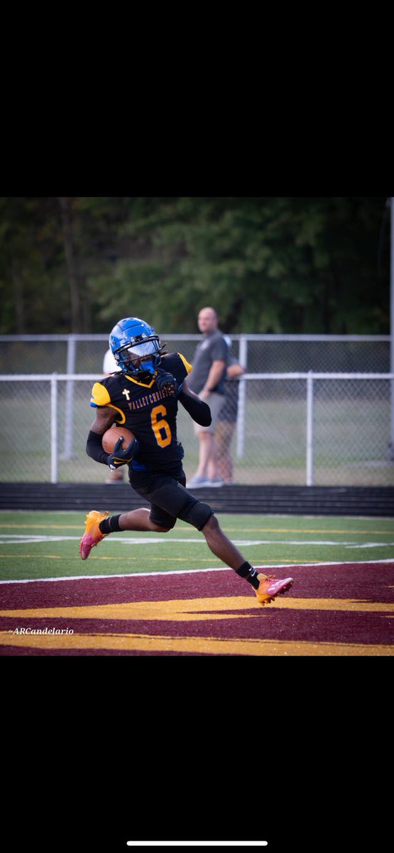 I’m a dawg looking for a home 6o6 🛸

hudl.com/profile/167285…