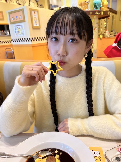 NananeのTwitter画像34