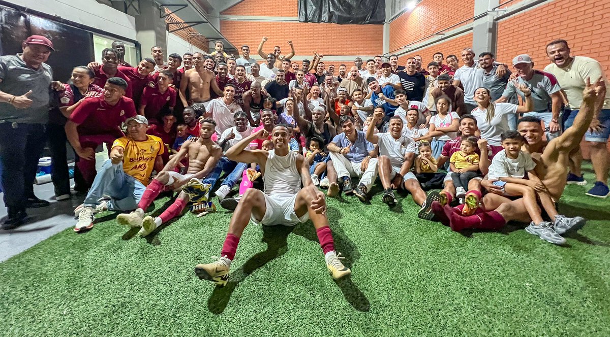 cdtolima's tweet photo. 🔥F I N A L I S T A S 🏹
👊🏾C R E E R  E S  P O D E R ⚽️ https://t.co/pt3YV5cOPp