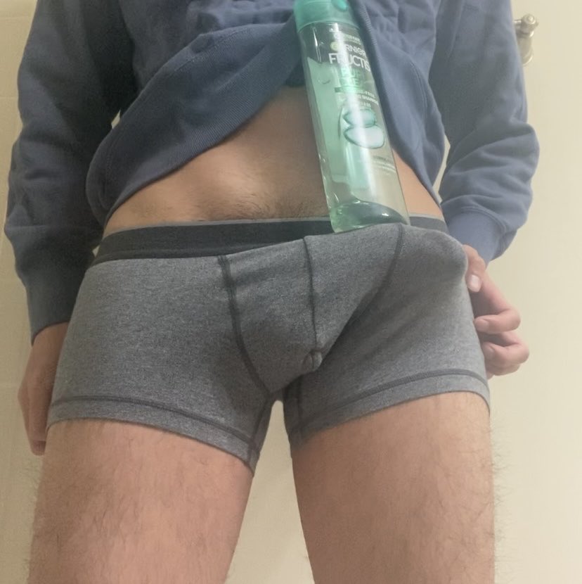 tuonsfw's tweet photo. how well life imitates art https://t.co/MIqxnrfTlk