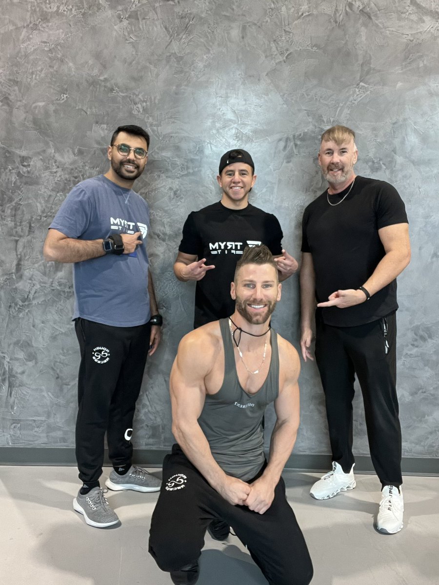 TimMcComsey's tweet photo. Take a glance at my amazing @trymfit clients! #trymfit #trainer #dietitian https://t.co/Dv9FFRyVyZ