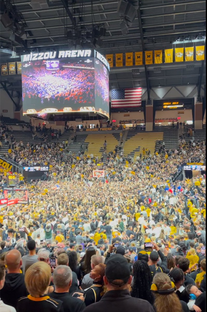 Traded HS hoops for college hoops today. M-I-Z