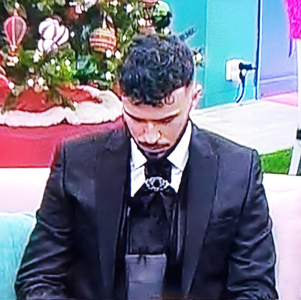 oinoetra's tweet photo. Não estou preparado para este papel de viúvo #sstvi https://t.co/uFZqbeLJoT