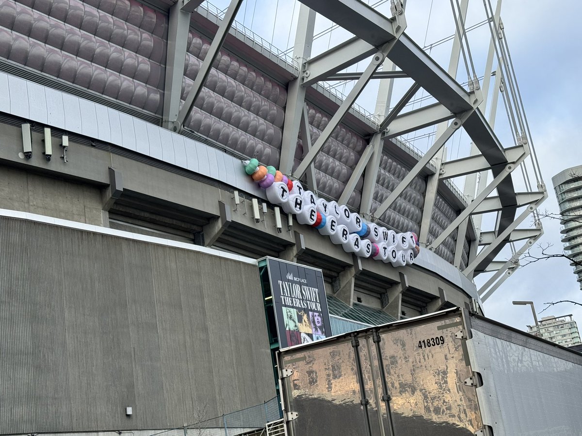 cyip28's tweet photo. @Eras_Resale I’ll be able to make it!! I’m down here right now https://t.co/UXJy4Qmy3x