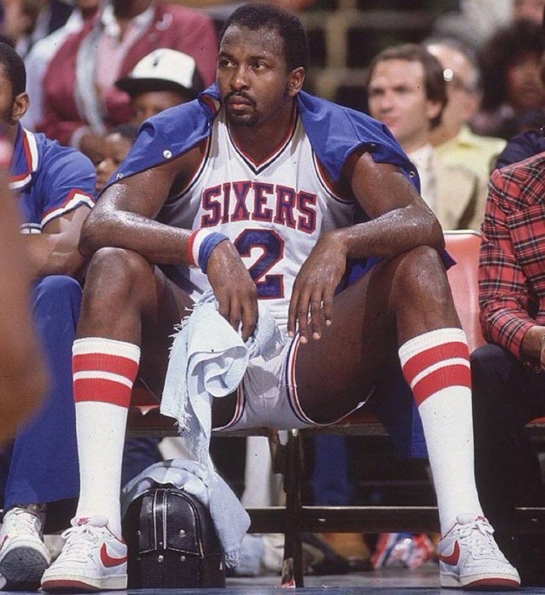 Super70sSports's tweet photo. Moses Malone isn’t talked about nearly enough these days. Absolute monster. https://t.co/NpbLaQvikH