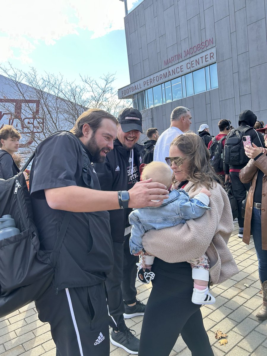 Coach Mike Livingston tweet media