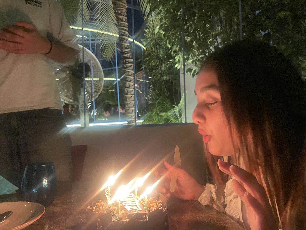 tabrez's tweet image. #HB20ZARKA wishing you moons and stars and beyond, stay blessed … ❤️  🎂