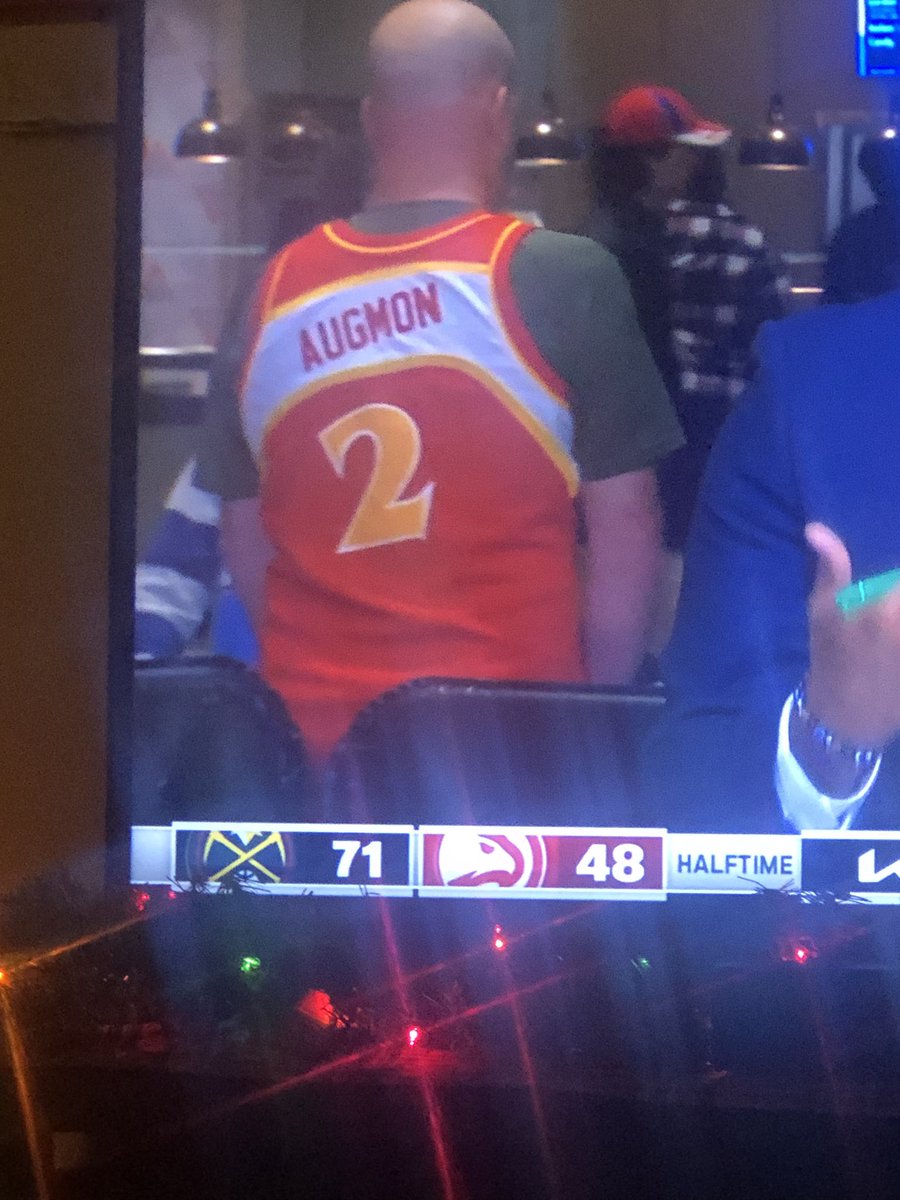 ATLMembersOnly's tweet photo. Can someone get me in touch with this man? Stacy Augmon was my favorite player back in the day?  Would love a jersey! https://t.co/csdwB50NJn