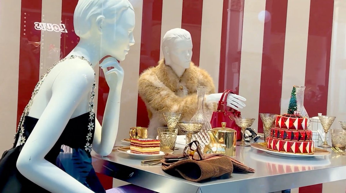 nori_miya's tweet photo. 🍕WINTER 2025❄️MILAN STREET FASHION 🇮🇹STYLISH &amp; EXPENSIVE WINTER OUTFITS #vanityfair #milanstreetstyle https://t.co/U4PTj27QoN https://t.co/4yV6E6Mfqr