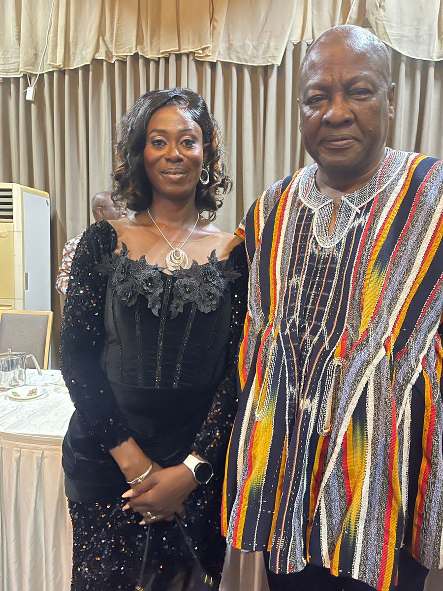 AfiaBrayie's tweet photo. I PRESENT TO YOU THE PRESIDENT OF GHANA 2025. ๐ฌ๐ญ ๐ฌ๐ญ ๐ฌ๐ญ WE HAVE FOUGHT GREAT BATTLE ๐ ๐
#PremierMinistre
#PresidentElectJM
#Jm
#NDC
#GhanaDecides2024
#voice
#TrendingNow
@gyaigyimii
@aristotledada
@CaptainSmart_tv
@JoyNewsOnTV
@SammyGyamfi_
@tv3_ghana
@NJOAgyemang
@JDMahama
