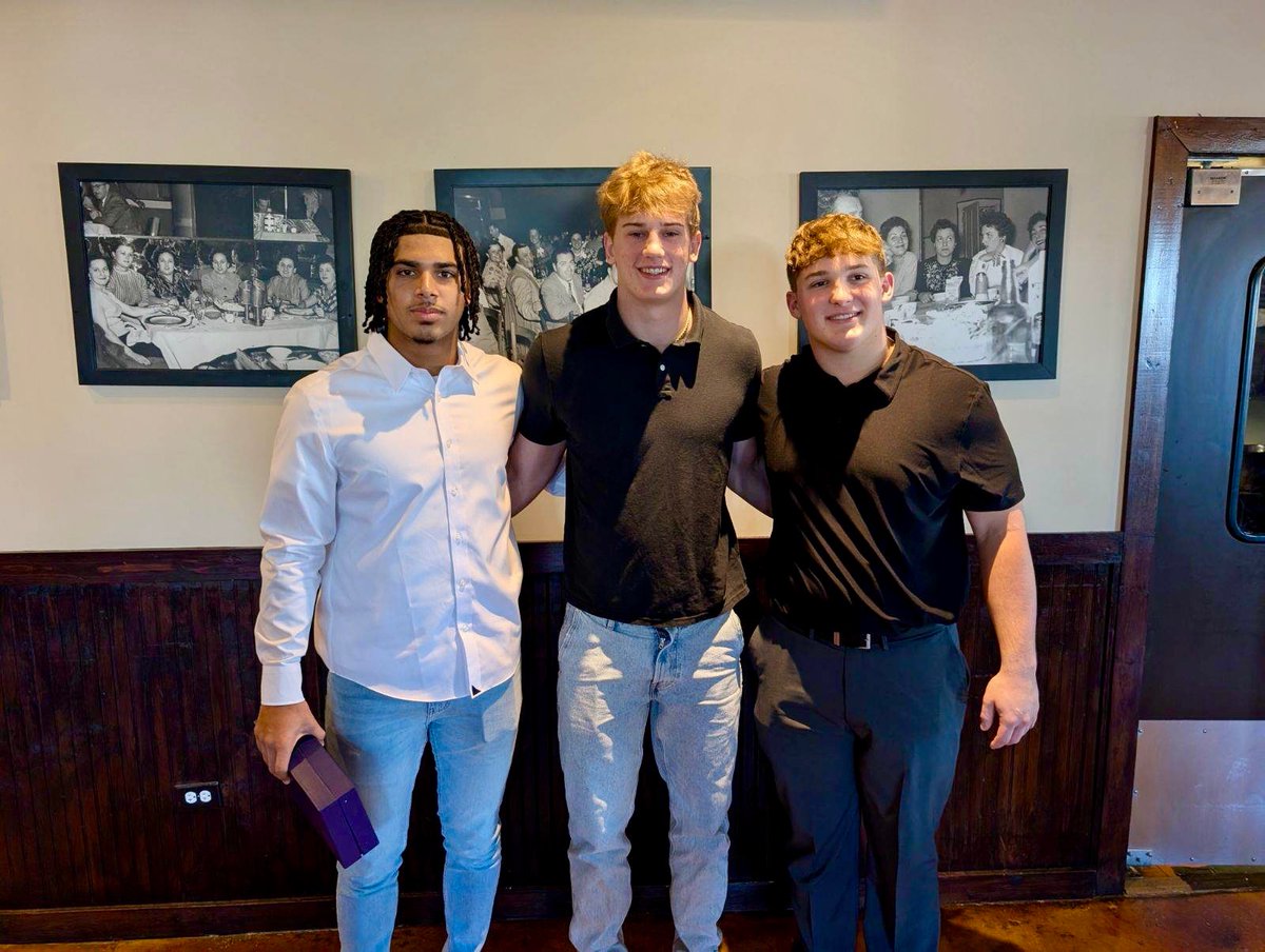 Lincoln-Way East Football tweet media