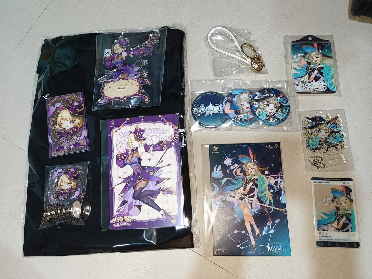 OrpheousX's tweet image. ได้มาร่วมเดือนละ เพิ่งแกะ เดี๋ยวเมียเห็น...
 ส่วนอีกรูปคืออวดลูกสาวเฉย ๆ  ... @RionaPLG  @LucenePLG  #sigmaFangs #lucenes