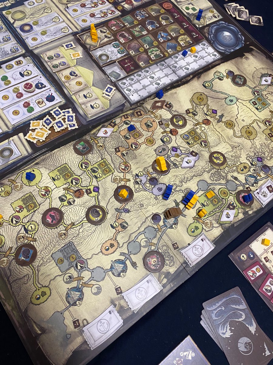 この前まで正月だったじゃん tweet media