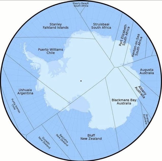 Proyección de las ciudades más australes del mundo según su cercanía al continente antártico 🇦🇶

Puerto Williams en Chile 🇨🇱 destaca como la ciudad con mayor territorio de proyección y como la más cercana al 📍Polo Sur

#puq #antarctica