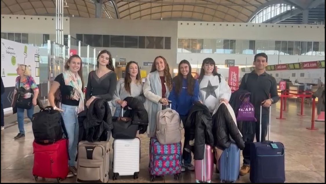 ¡Arranca la movilidad a París del curso 24-25! 
El alumnado del <a href="/E_Galois78/">Lycée Evariste Galois</a> nos espera para empezar el proyecto acerca de la democracia en Europa.
¡¡¡Os mantendremos informados del proceso!!! <a href="/sepiegob/">SEPIE</a>  <a href="/EUErasmusPlus/">Erasmus+</a> <a href="/EuropeDirectVal/">Europe Direct Comunitat Valenciana</a> <a href="/Europarl_ES/">Parlamento Europeo en España</a> #proyectoerasmus