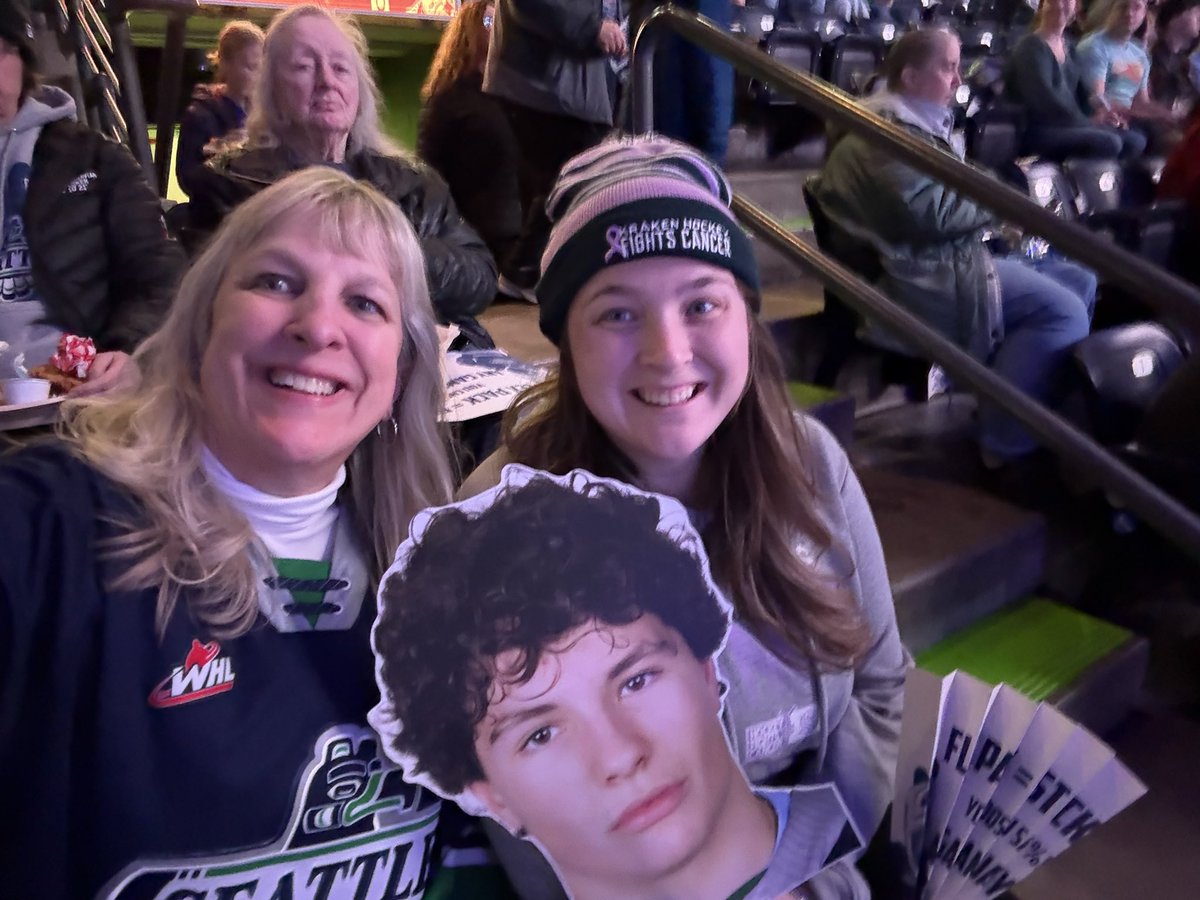 Anne Baunach tweet media