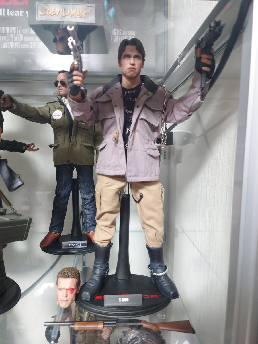 gallows_miu's tweet photo. 1/6スケール😀

＃HOTTOYS
＃ARTFIGURES https://t.co/BOIEx8PFwP