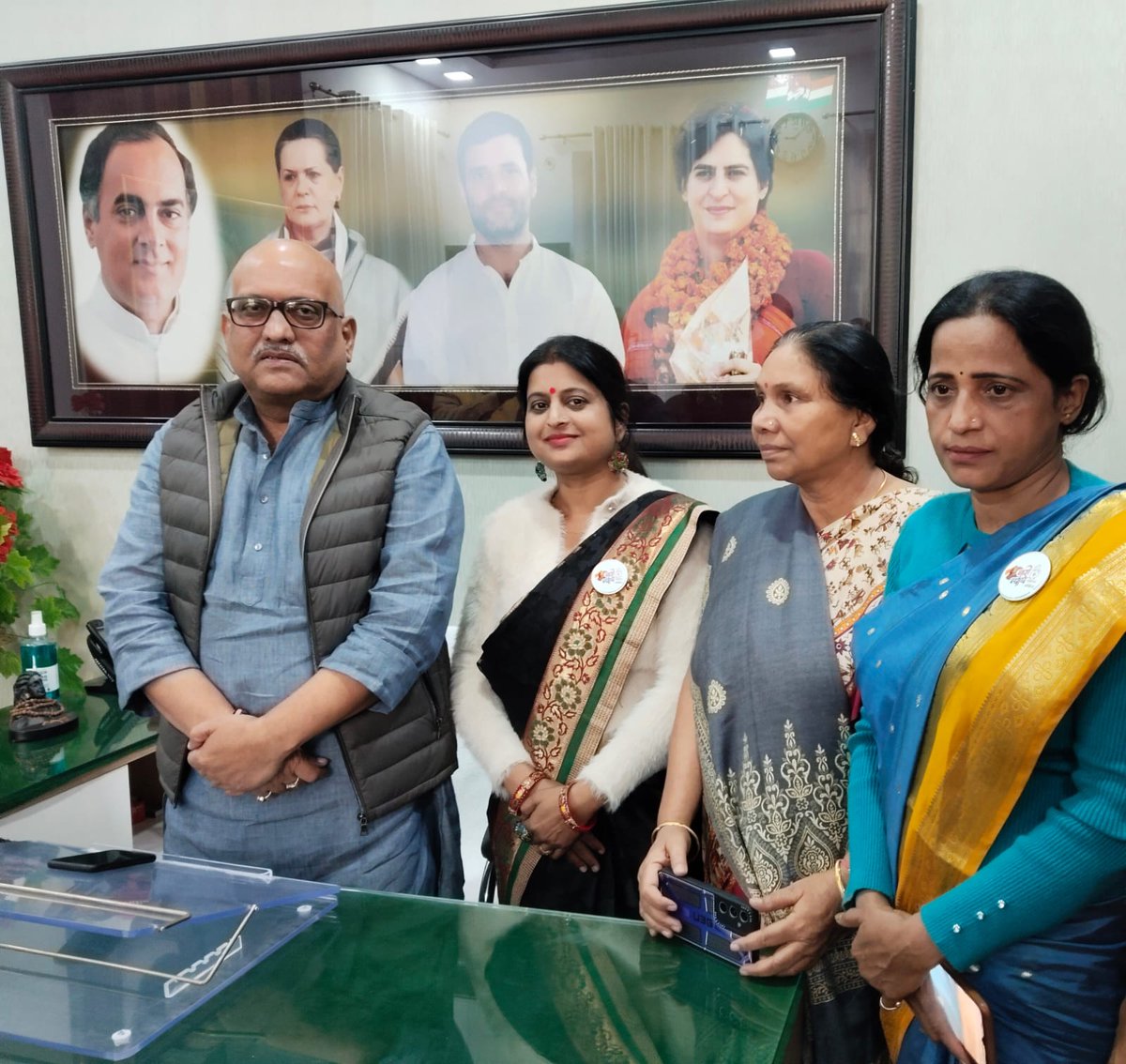 MamtaSaxenaINC's tweet photo. Mananiya Sri ajay rai ke sang... 08/12/24 https://t.co/5b7wmqV2JB