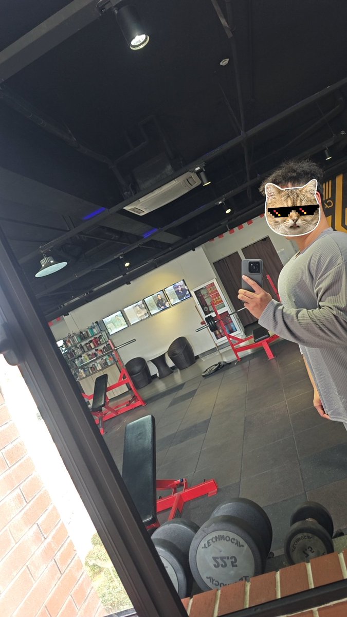 日落西沉 tweet media