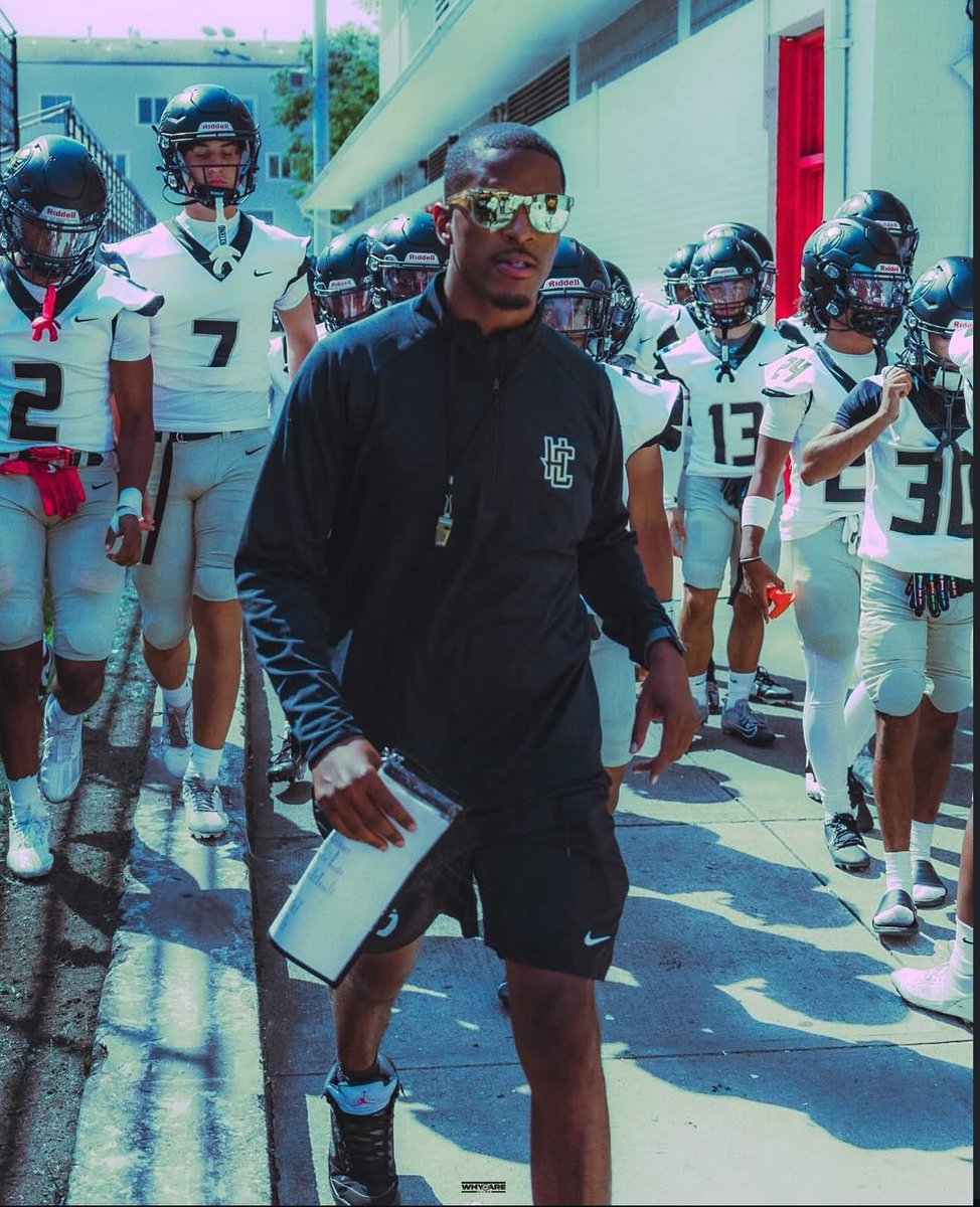 KMercorelli's tweet image. Words cannot express the shock and sadness I feel right now. I am devastated by the recent passing of my coaches.I hope I can live up to their expectations and make them proud. My life will never be the same without them. RIP Lamar McKnight and Brad Cunningham🙏