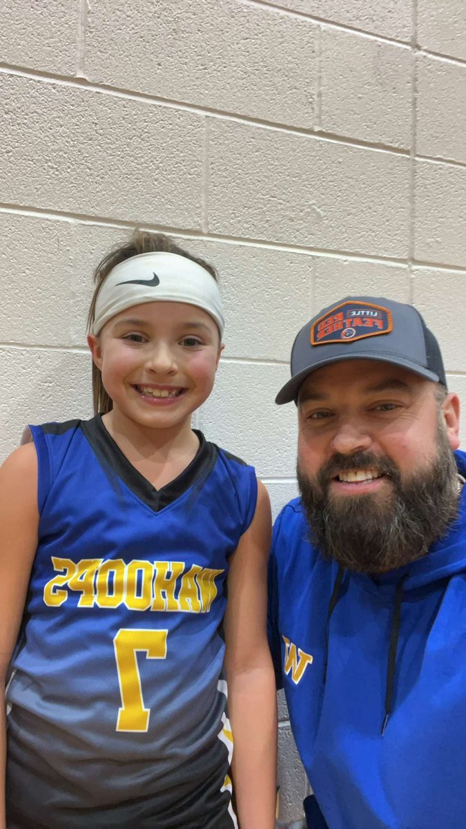 sskers's tweet photo. Career high 18 points !! #bryar #girlsbb 💙🏀💙#7 https://t.co/hnvgh7StnL