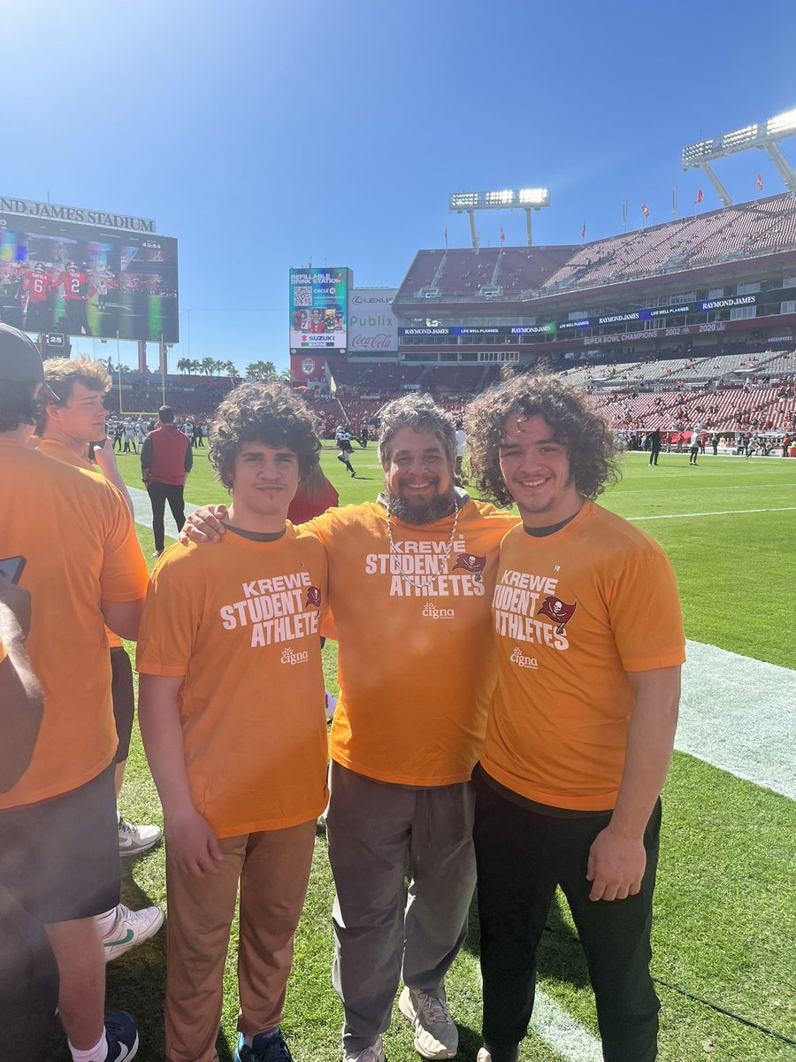SteinbrennerFlagFB (@steinbrennerffb) on Twitter photo Today was a beautiful day celebrating these wonderful athletes! Thank you to <a href="/BucsFoundation/">Tampa Bay Buccaneers Foundation</a> and the <a href="/Buccaneers/">Tampa Bay Buccaneers</a> for being absolutely incredible ambassadors of the sport and being the best around in supporting their community. Today was a beautiful day celebrating these wonderful athletes! Thank you to <a href="/BucsFoundation/">Tampa Bay Buccaneers Foundation</a> and the <a href="/Buccaneers/">Tampa Bay Buccaneers</a> for being absolutely incredible ambassadors of the sport and being the best around in supporting their community.