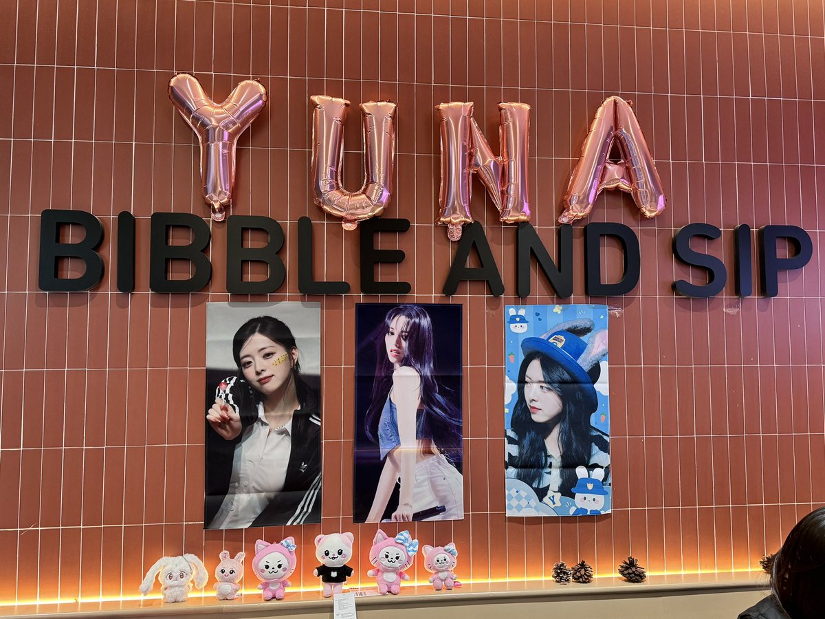 cc_pfm's tweet photo. Thank you for celebrating Yuna’s birthday with us! 🎉 
Happy Birthday to Yuna!
#HappyYunaDay #유나
#너_예뻐_신유나_생일축하해
#ITZ_YUNA_DAY https://t.co/l7PjIbHNGD