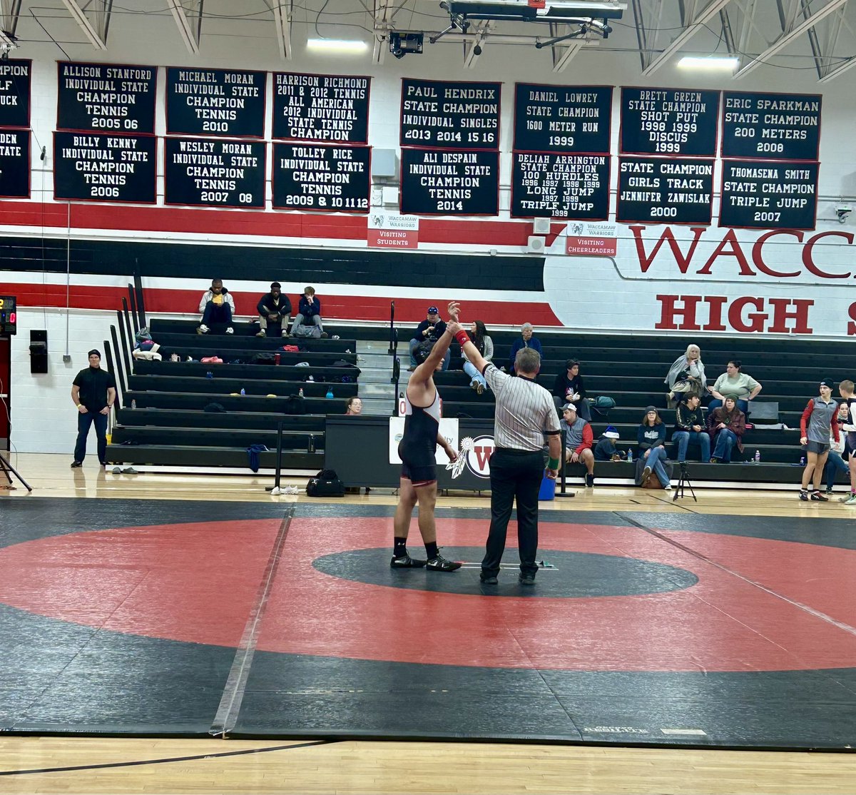 anthony5jm's tweet photo. Highlights from low country duals this weekend - 3 first round pins and @wando_warrior captures first place. https://t.co/GJfuXvYb2y