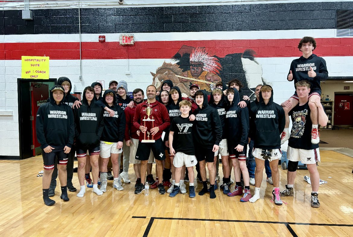 anthony5jm's tweet photo. Highlights from low country duals this weekend - 3 first round pins and @wando_warrior captures first place. https://t.co/GJfuXvYb2y