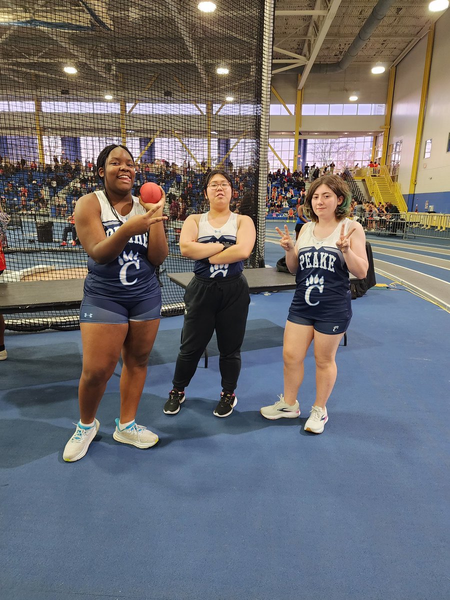 Cheer on Chesapeake Track at our first Indoor meet on Monday!

Live results: live.athletic.net/meets/42386

Spectator tickets: gofan.co/event/2329766?…

#cougarpride <a href="/Ches_Athletics/">Chesapeake (AA) Athletics</a>