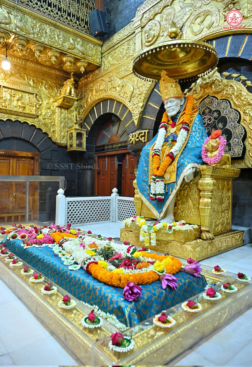 SSSTShirdi's tweet photo. *!! ॐ साई राम !!*
*श्री साईबाबा संस्थान विश्वस्त व्यवस्था,शिर्डी*
*!! ॐ Sai Ram !!*
*Shri Saibaba Sansthan Trust, Shirdi*
≈≈≈≈≈≈≈≈≈≈≈≈≈≈≈≈≈ *आरती :-शिर्डी माझे पंढरपुर* 
 *सोमवार ०९ डिसेंबर २०२४*   
*Aarti :-Shirdi Majhe Pandharpur*
*Monday 09 Dec 2024* https://t.co/Y7jNbSkjEn