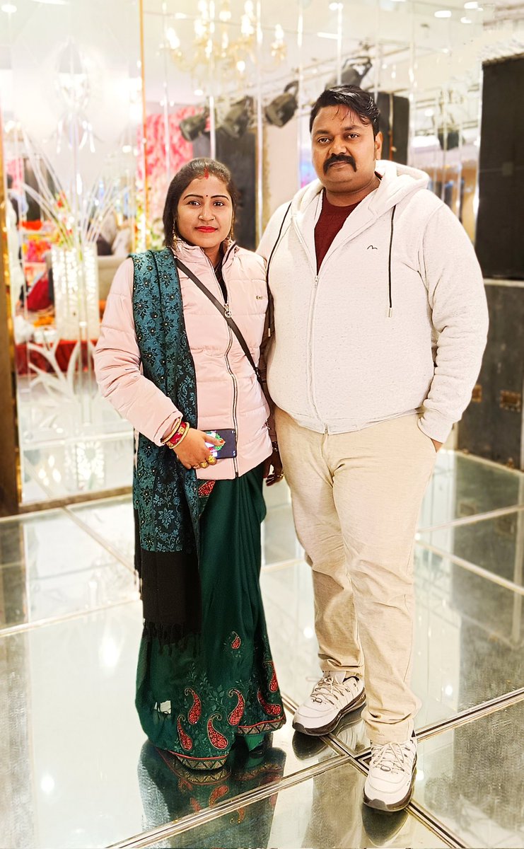 #Wife
मेरी प्रिय धर्मपत्नी जी को जन्मदिन की बधाई! 💐

#HAPPY_BIRTHDAY #Birthdayparty 💐

💞💞💞 Sandhya Verma  💞💞💞