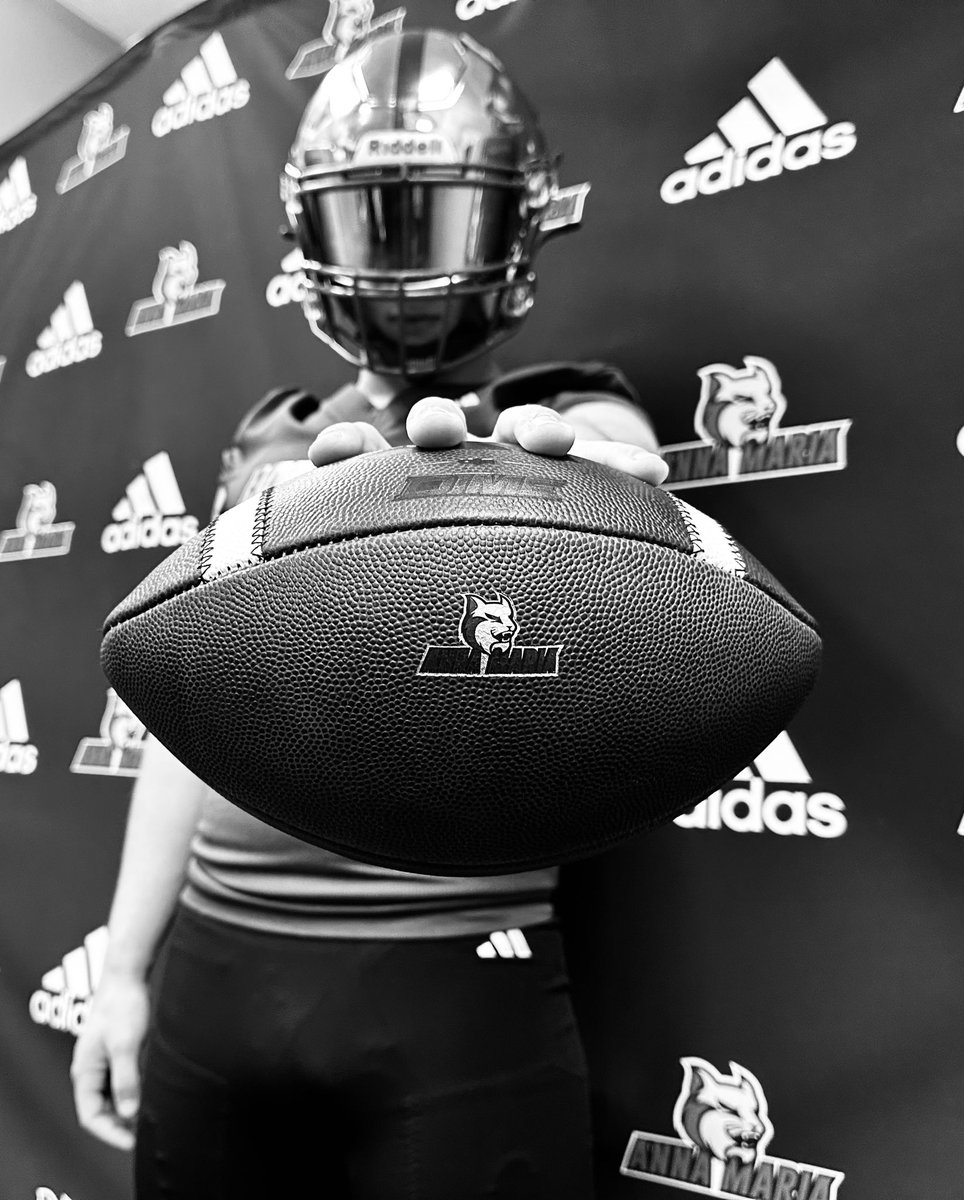 I had a great time at <a href="/AMCAT_Football/">AMCAT Football</a> today. It was awesome to meet <a href="/CoatesCoach/">Brian Coates</a> and the other coaches!